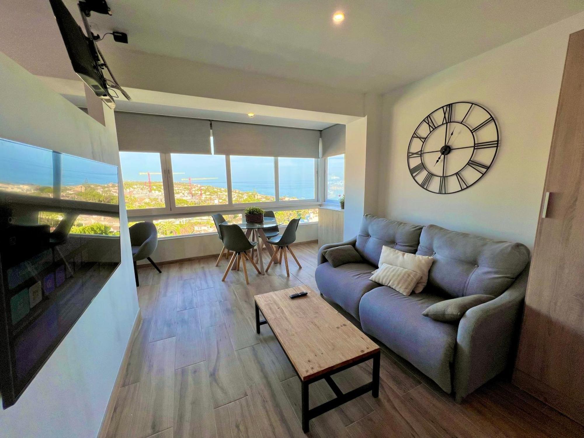 Marbella Beachfront - Beachside Apartment With Stunning Sea Views Экстерьер фото