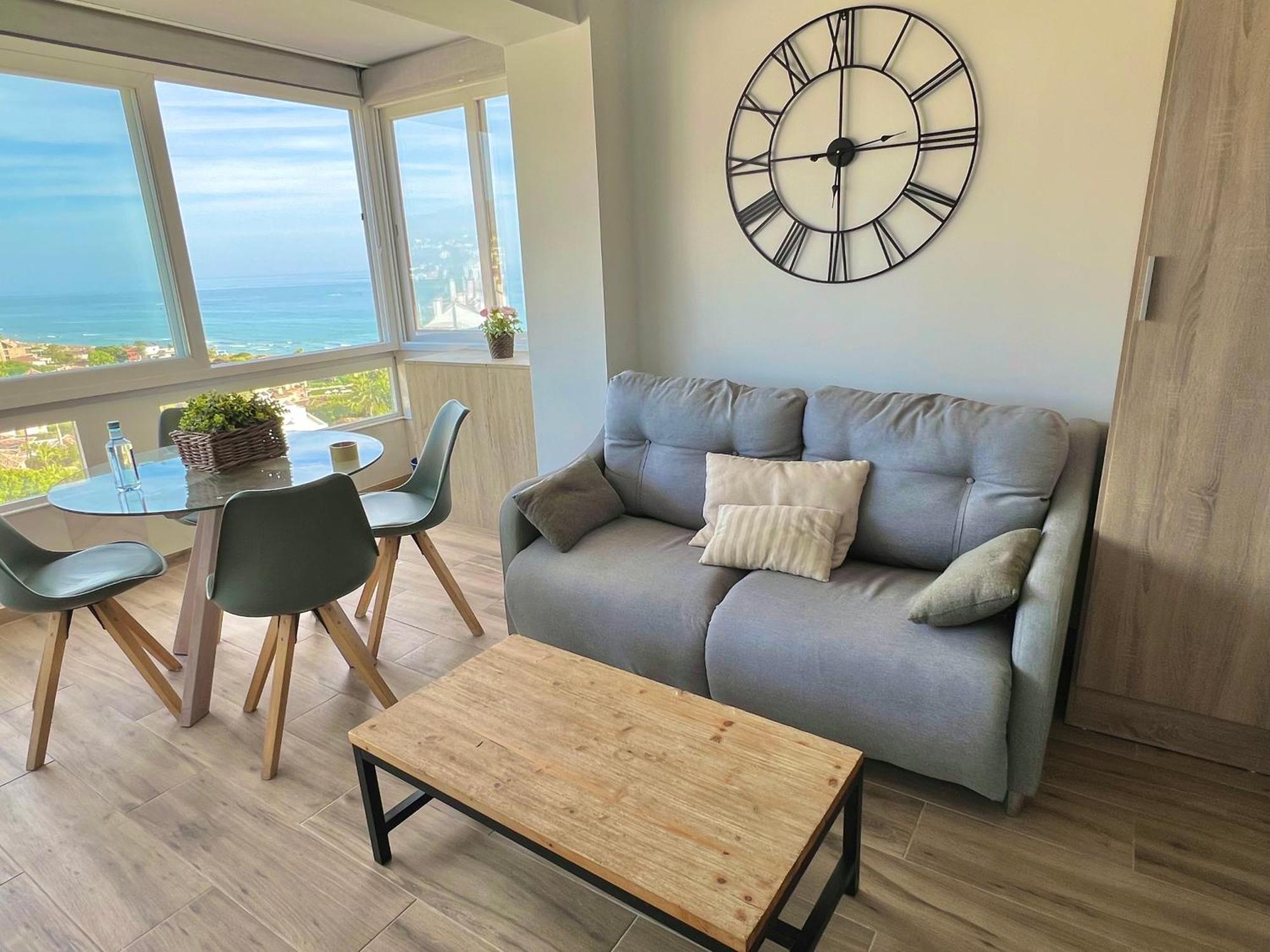 Marbella Beachfront - Beachside Apartment With Stunning Sea Views Экстерьер фото