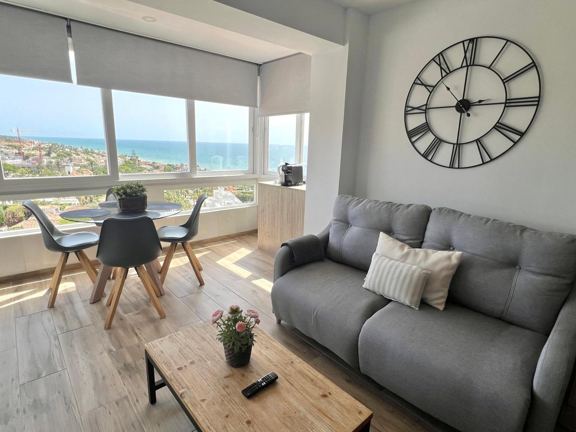 Marbella Beachfront - Beachside Apartment With Stunning Sea Views Экстерьер фото
